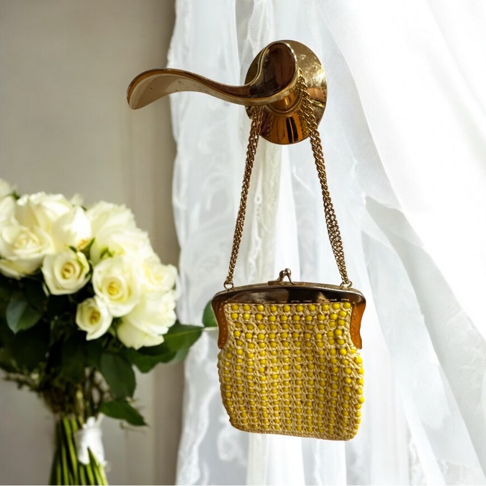 Migid Elegant Yellow Beaded Clutch made in Italy